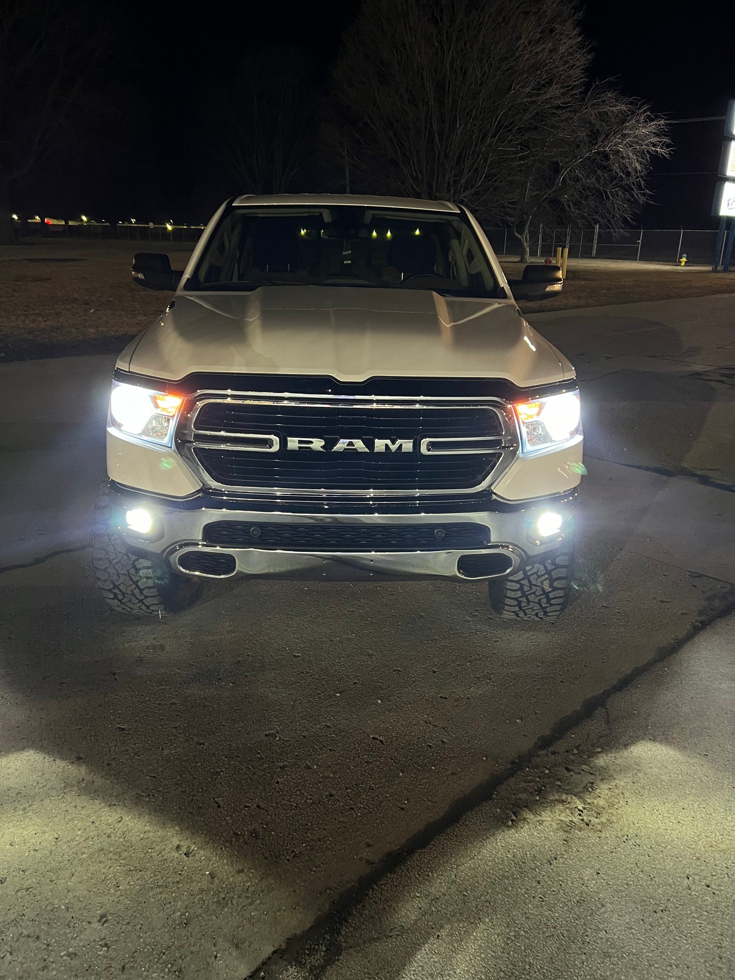 Diamond Vision LED FX5 LED Headlight Bulbs New for 2025, 38000 Lumen, 140W Max Brightness LED, 6500K Pure White, Double Wide LED Chip, available in multiple sizes, Canbus